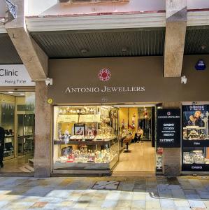 united-kingdom/gibraltar/main-street