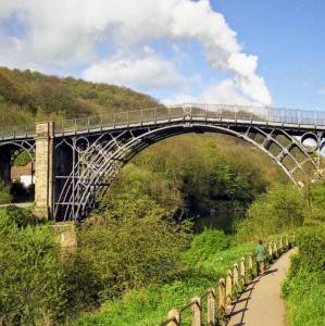 united-kingdom/iron-bridge