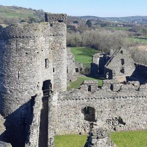 united-kingdom/kidwelly-castle