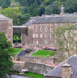 united-kingdom/new-lanark