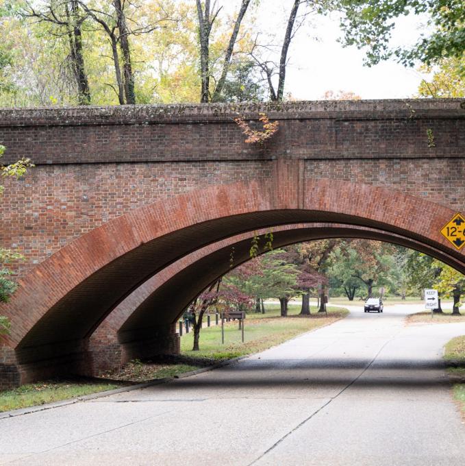 united-states/colonial-parkway