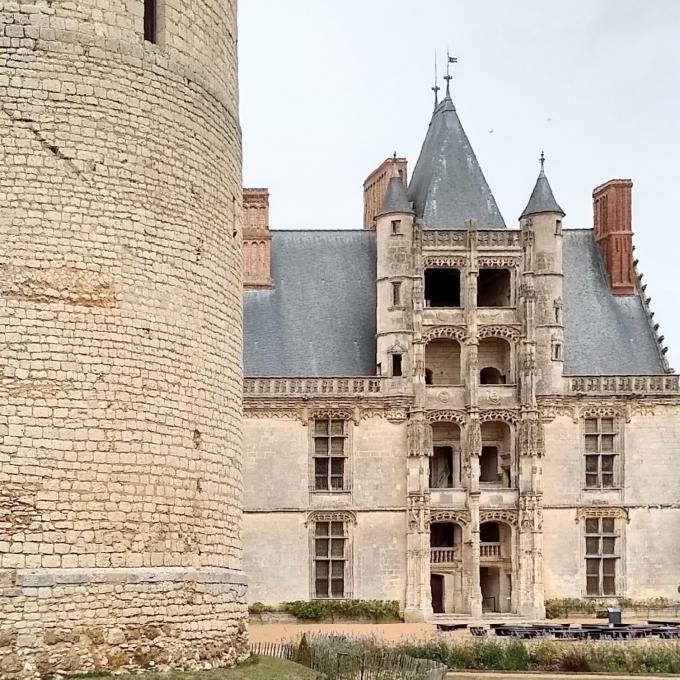 Chateau De Chateaudun Chateaudun Tourisme Visites Guide De Voyage